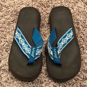 Flip flops